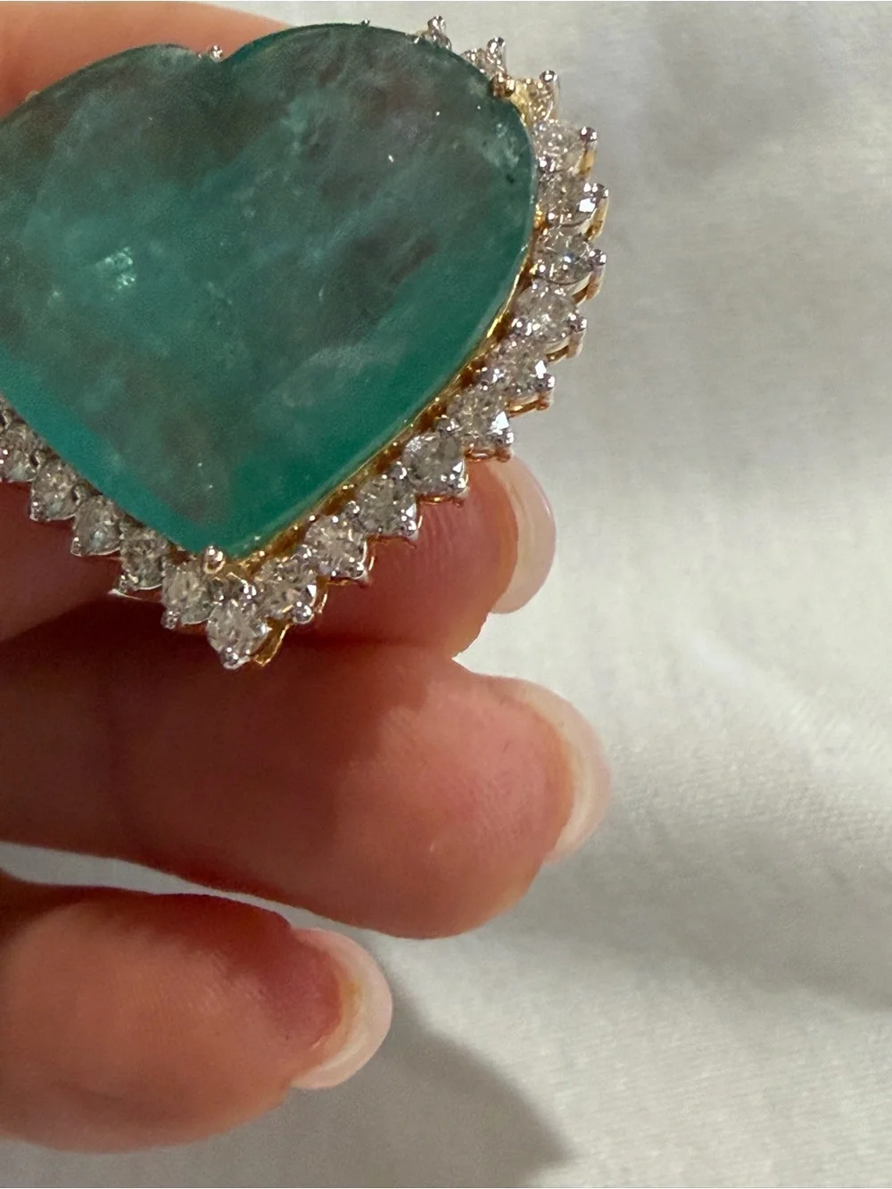14K Yellow Gold 20.01ct Natural Emerald Heart Pendant 1.56ct Diamond Halo